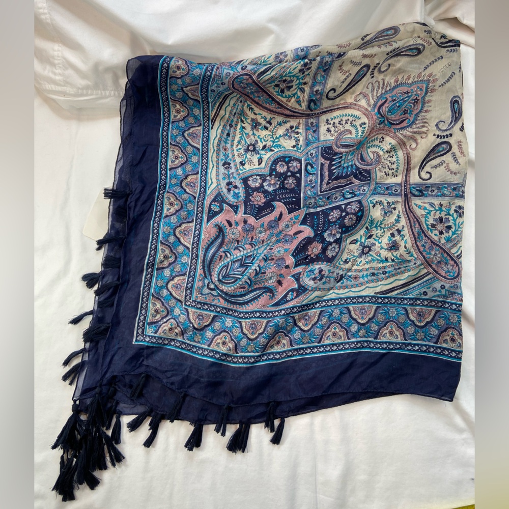 Lola + Kenni New Silk Scarf Blue Paisley and Floral, ‎ 38” Square Tassles
